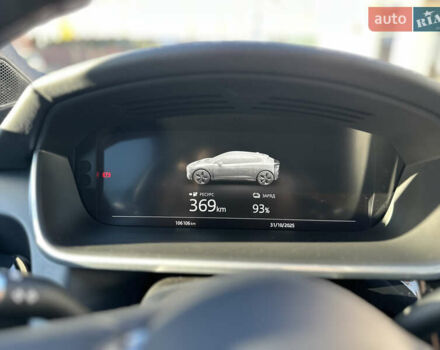 Серый Ягуар I-Pace, объемом двигателя 0 л и пробегом 106 тыс. км за 22900 $, фото 6 на Automoto.ua