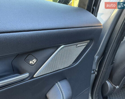 Сірий Ягуар I-Pace, об'ємом двигуна 0 л та пробігом 92 тис. км за 20999 $, фото 15 на Automoto.ua