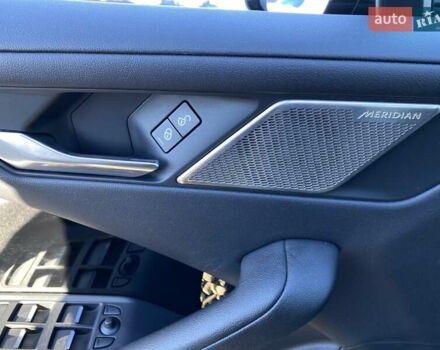 Серый Ягуар I-Pace, объемом двигателя 0 л и пробегом 95 тыс. км за 23900 $, фото 26 на Automoto.ua