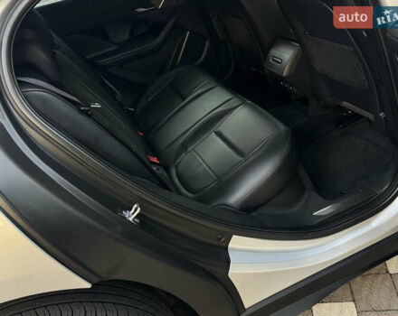 Серый Ягуар I-Pace, объемом двигателя 0 л и пробегом 158 тыс. км за 22950 $, фото 156 на Automoto.ua