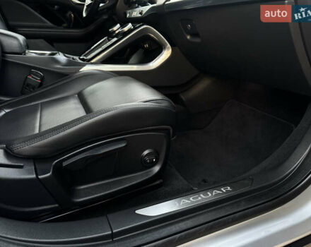 Серый Ягуар I-Pace, объемом двигателя 0 л и пробегом 158 тыс. км за 22950 $, фото 143 на Automoto.ua