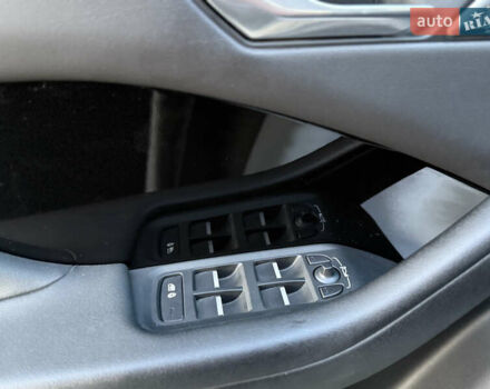 Серый Ягуар I-Pace, объемом двигателя 0 л и пробегом 144 тыс. км за 21998 $, фото 57 на Automoto.ua