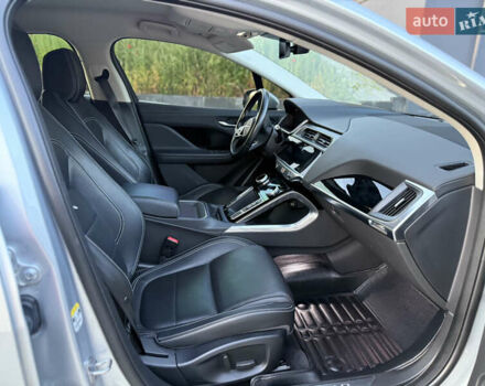 Серый Ягуар I-Pace, объемом двигателя 0 л и пробегом 144 тыс. км за 21998 $, фото 24 на Automoto.ua
