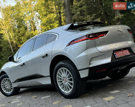 Серый Ягуар I-Pace, объемом двигателя 0 л и пробегом 158 тыс. км за 22950 $, фото 252 на Automoto.ua