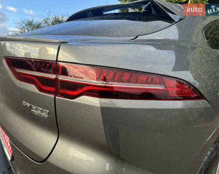 Серый Ягуар I-Pace, объемом двигателя 0 л и пробегом 86 тыс. км за 23599 $, фото 11 на Automoto.ua