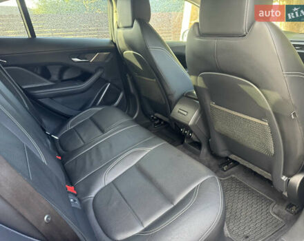 Серый Ягуар I-Pace, объемом двигателя 0 л и пробегом 86 тыс. км за 23599 $, фото 41 на Automoto.ua