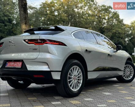 Серый Ягуар I-Pace, объемом двигателя 0 л и пробегом 158 тыс. км за 22950 $, фото 258 на Automoto.ua