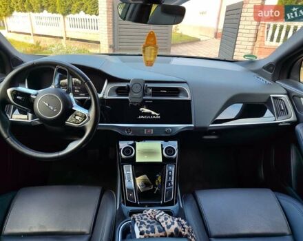Серый Ягуар I-Pace, объемом двигателя 0 л и пробегом 128 тыс. км за 21600 $, фото 17 на Automoto.ua