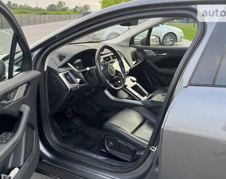 Серый Ягуар I-Pace, объемом двигателя 0 л и пробегом 109 тыс. км за 22500 $, фото 12 на Automoto.ua