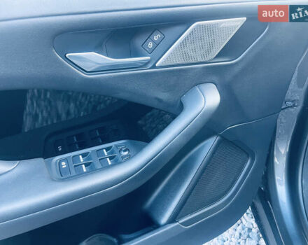 Сірий Ягуар I-Pace, об'ємом двигуна 0 л та пробігом 170 тис. км за 20444 $, фото 10 на Automoto.ua