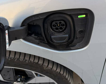 Серый Ягуар I-Pace, объемом двигателя 0 л и пробегом 87 тыс. км за 28000 $, фото 46 на Automoto.ua