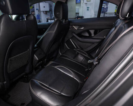 Серый Ягуар I-Pace, объемом двигателя 0 л и пробегом 60 тыс. км за 27500 $, фото 22 на Automoto.ua