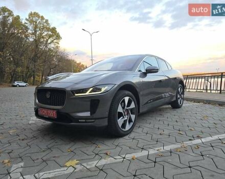 Серый Ягуар I-Pace, объемом двигателя 0 л и пробегом 97 тыс. км за 22950 $, фото 4 на Automoto.ua