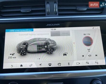 Серый Ягуар I-Pace, объемом двигателя 0 л и пробегом 95 тыс. км за 23900 $, фото 69 на Automoto.ua