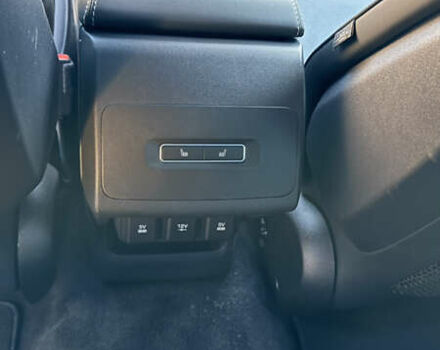 Серый Ягуар I-Pace, объемом двигателя 0 л и пробегом 87 тыс. км за 28300 $, фото 32 на Automoto.ua