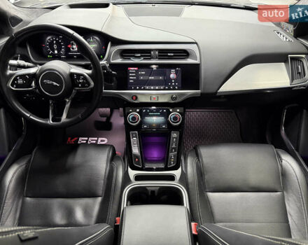 Серый Ягуар I-Pace, объемом двигателя 0 л и пробегом 63 тыс. км за 29500 $, фото 24 на Automoto.ua