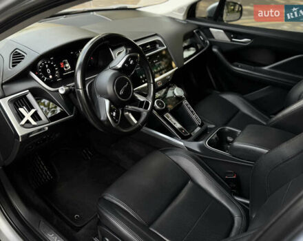 Серый Ягуар I-Pace, объемом двигателя 0 л и пробегом 158 тыс. км за 22950 $, фото 26 на Automoto.ua