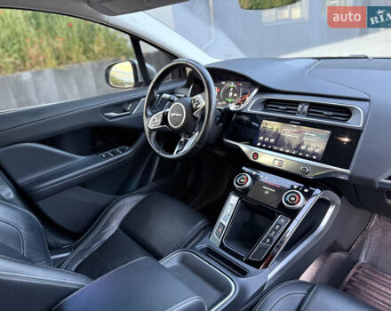 Серый Ягуар I-Pace, объемом двигателя 0 л и пробегом 144 тыс. км за 21998 $, фото 31 на Automoto.ua
