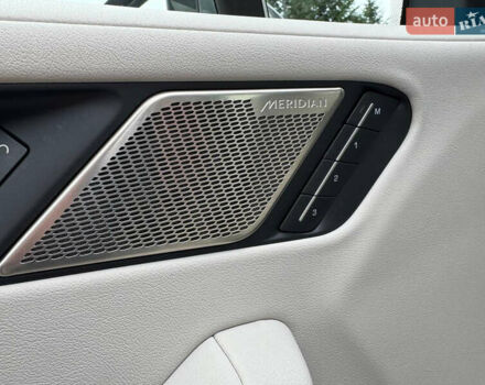 Серый Ягуар I-Pace, объемом двигателя 0 л и пробегом 80 тыс. км за 23900 $, фото 72 на Automoto.ua