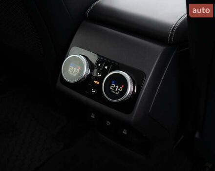 Серый Ягуар I-Pace, объемом двигателя 0 л и пробегом 78 тыс. км за 27000 $, фото 66 на Automoto.ua