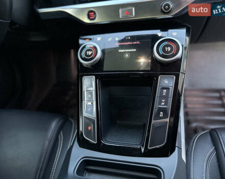 Серый Ягуар I-Pace, объемом двигателя 0 л и пробегом 144 тыс. км за 21998 $, фото 29 на Automoto.ua