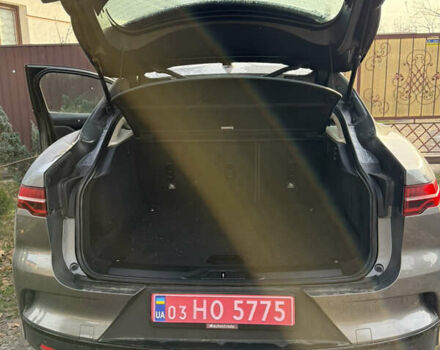 Серый Ягуар I-Pace, объемом двигателя 0 л и пробегом 112 тыс. км за 22999 $, фото 53 на Automoto.ua