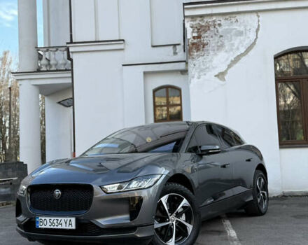 Серый Ягуар I-Pace, объемом двигателя 0 л и пробегом 59 тыс. км за 23850 $, фото 6 на Automoto.ua