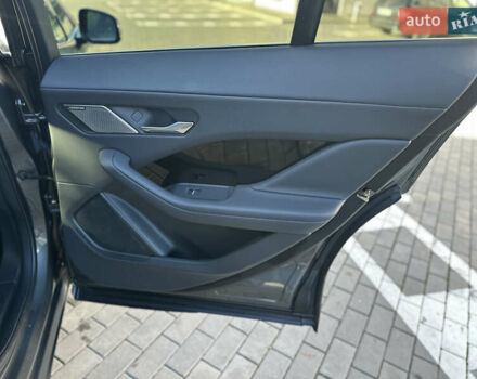 Серый Ягуар I-Pace, объемом двигателя 0 л и пробегом 106 тыс. км за 22900 $, фото 36 на Automoto.ua