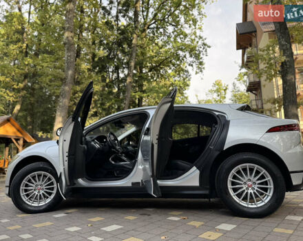 Серый Ягуар I-Pace, объемом двигателя 0 л и пробегом 158 тыс. км за 22950 $, фото 16 на Automoto.ua