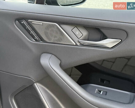 Серый Ягуар I-Pace, объемом двигателя 0 л и пробегом 88 тыс. км за 23200 $, фото 63 на Automoto.ua