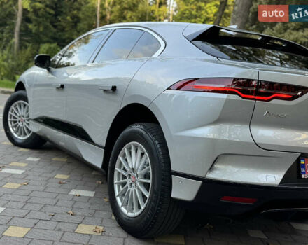 Серый Ягуар I-Pace, объемом двигателя 0 л и пробегом 158 тыс. км за 22950 $, фото 255 на Automoto.ua