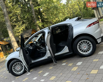 Серый Ягуар I-Pace, объемом двигателя 0 л и пробегом 158 тыс. км за 22950 $, фото 17 на Automoto.ua