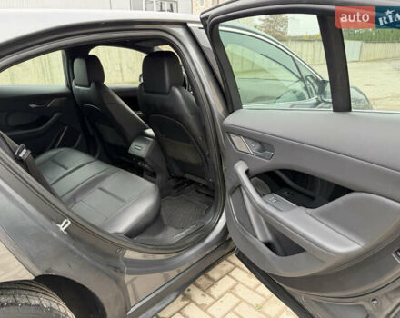 Ягуар I-Pace 2019 в Тернополе на Automoto.ua Серый Ягуар I-Pace, объемом двигателя 0 л и пробегом 128 тыс. км за 22300 $, фото 31 на Automoto.ua