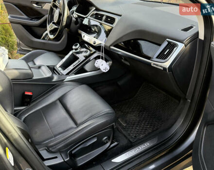 Серый Ягуар I-Pace, объемом двигателя 0 л и пробегом 112 тыс. км за 22999 $, фото 38 на Automoto.ua