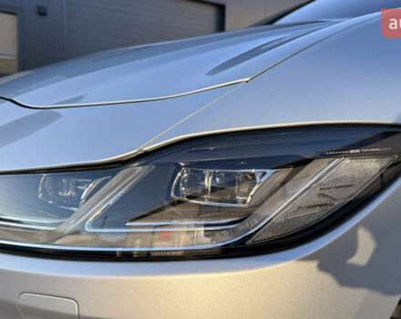 Серый Ягуар I-Pace, объемом двигателя 0 л и пробегом 87 тыс. км за 28300 $, фото 9 на Automoto.ua
