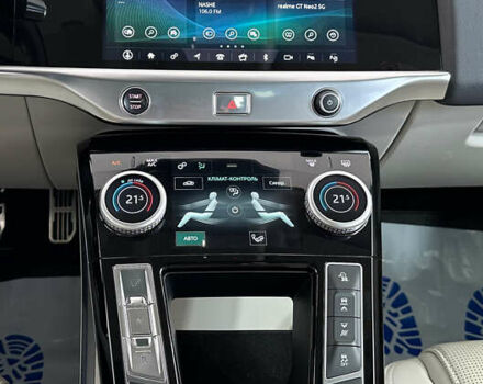 Серый Ягуар I-Pace, объемом двигателя 0 л и пробегом 68 тыс. км за 28950 $, фото 14 на Automoto.ua