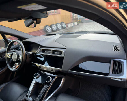 Сірий Ягуар I-Pace, об'ємом двигуна 0 л та пробігом 92 тис. км за 20999 $, фото 39 на Automoto.ua
