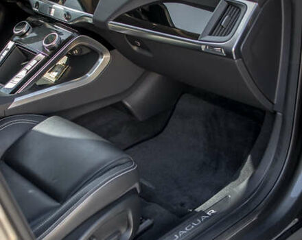 Серый Ягуар I-Pace, объемом двигателя 0 л и пробегом 40 тыс. км за 29000 $, фото 20 на Automoto.ua