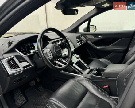 Серый Ягуар I-Pace, объемом двигателя 0 л и пробегом 127 тыс. км за 22000 $, фото 10 на Automoto.ua