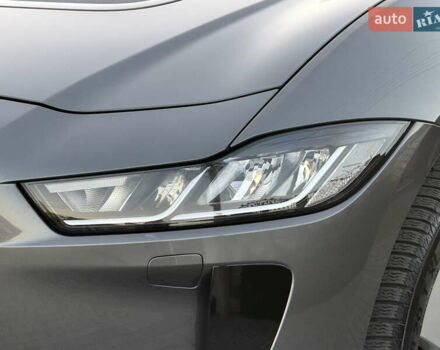 Серый Ягуар I-Pace, объемом двигателя 0 л и пробегом 88 тыс. км за 23200 $, фото 7 на Automoto.ua