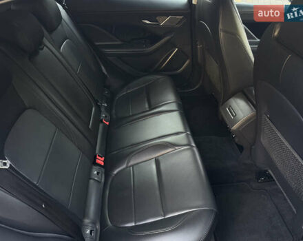 Серый Ягуар I-Pace, объемом двигателя 0 л и пробегом 158 тыс. км за 22950 $, фото 154 на Automoto.ua