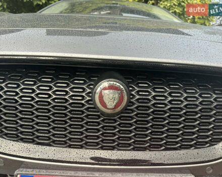 Серый Ягуар I-Pace, объемом двигателя 0 л и пробегом 86 тыс. км за 23599 $, фото 22 на Automoto.ua