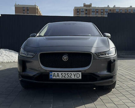 Серый Ягуар I-Pace, объемом двигателя 0 л и пробегом 74 тыс. км за 25500 $, фото 2 на Automoto.ua