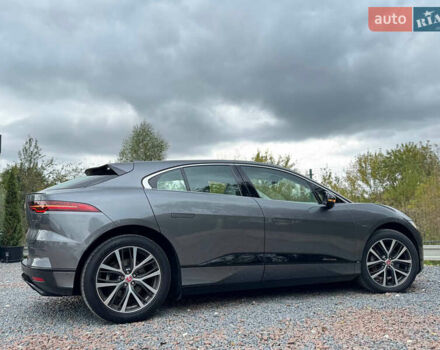 Серый Ягуар I-Pace, объемом двигателя 0 л и пробегом 80 тыс. км за 23900 $, фото 80 на Automoto.ua