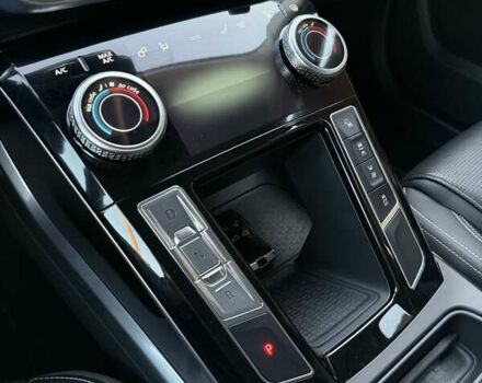 Серый Ягуар I-Pace, объемом двигателя 0 л и пробегом 158 тыс. км за 22700 $, фото 44 на Automoto.ua