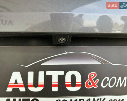 Серый Ягуар I-Pace, объемом двигателя 0 л и пробегом 68 тыс. км за 28950 $, фото 6 на Automoto.ua