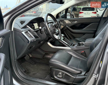 Серый Ягуар I-Pace, объемом двигателя 0 л и пробегом 80 тыс. км за 27700 $, фото 19 на Automoto.ua