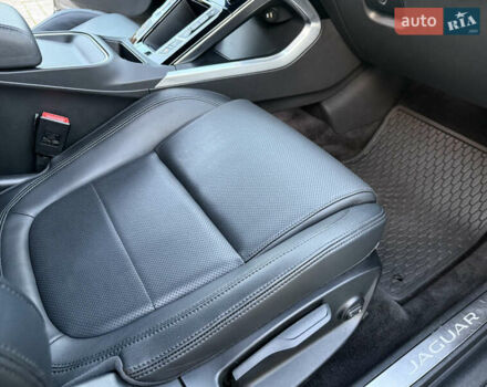 Серый Ягуар I-Pace, объемом двигателя 0 л и пробегом 126 тыс. км за 22800 $, фото 75 на Automoto.ua