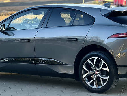 Сірий Ягуар I-Pace, об'ємом двигуна 0 л та пробігом 55 тис. км за 32500 $, фото 5 на Automoto.ua