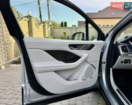 Сірий Ягуар I-Pace, об'ємом двигуна 0 л та пробігом 63 тис. км за 26700 $, фото 55 на Automoto.ua